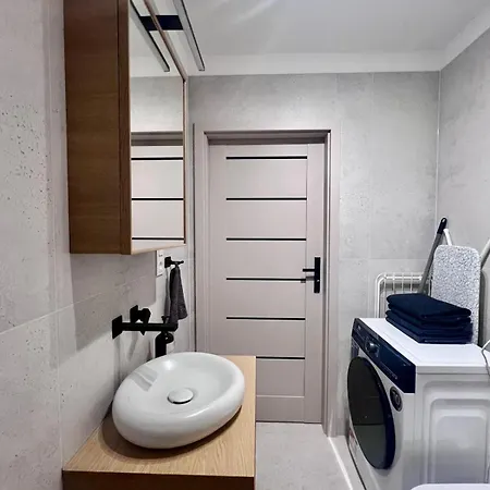 Przytulny 9 - Spokojny, Check-in, Parking Apartment *